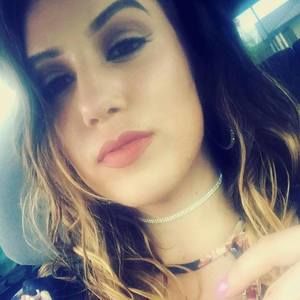 Meet your Posher, Chelsie